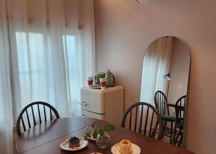 House Andante Gwangalli * Пусан