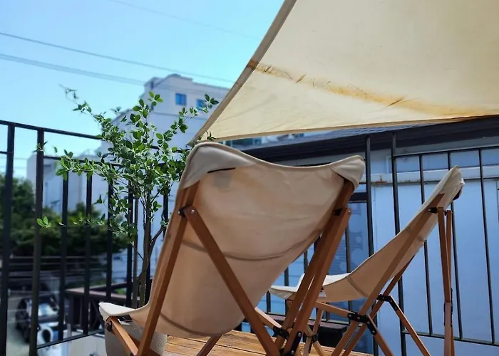 House Andante Gwangalli Апартаменты Пусан