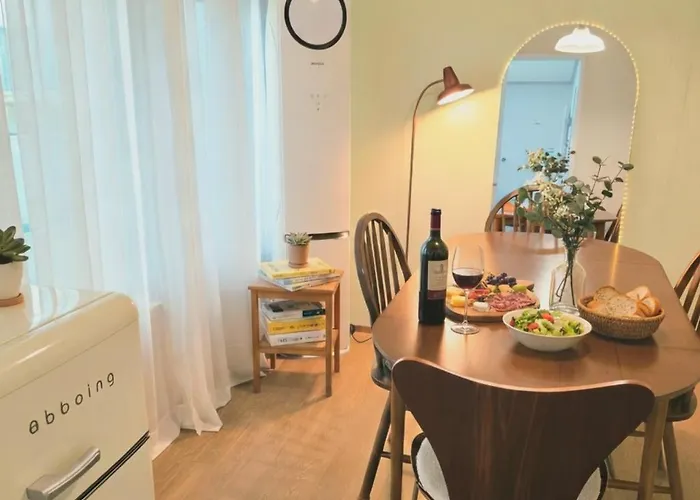 House Andante Gwangalli * Пусан